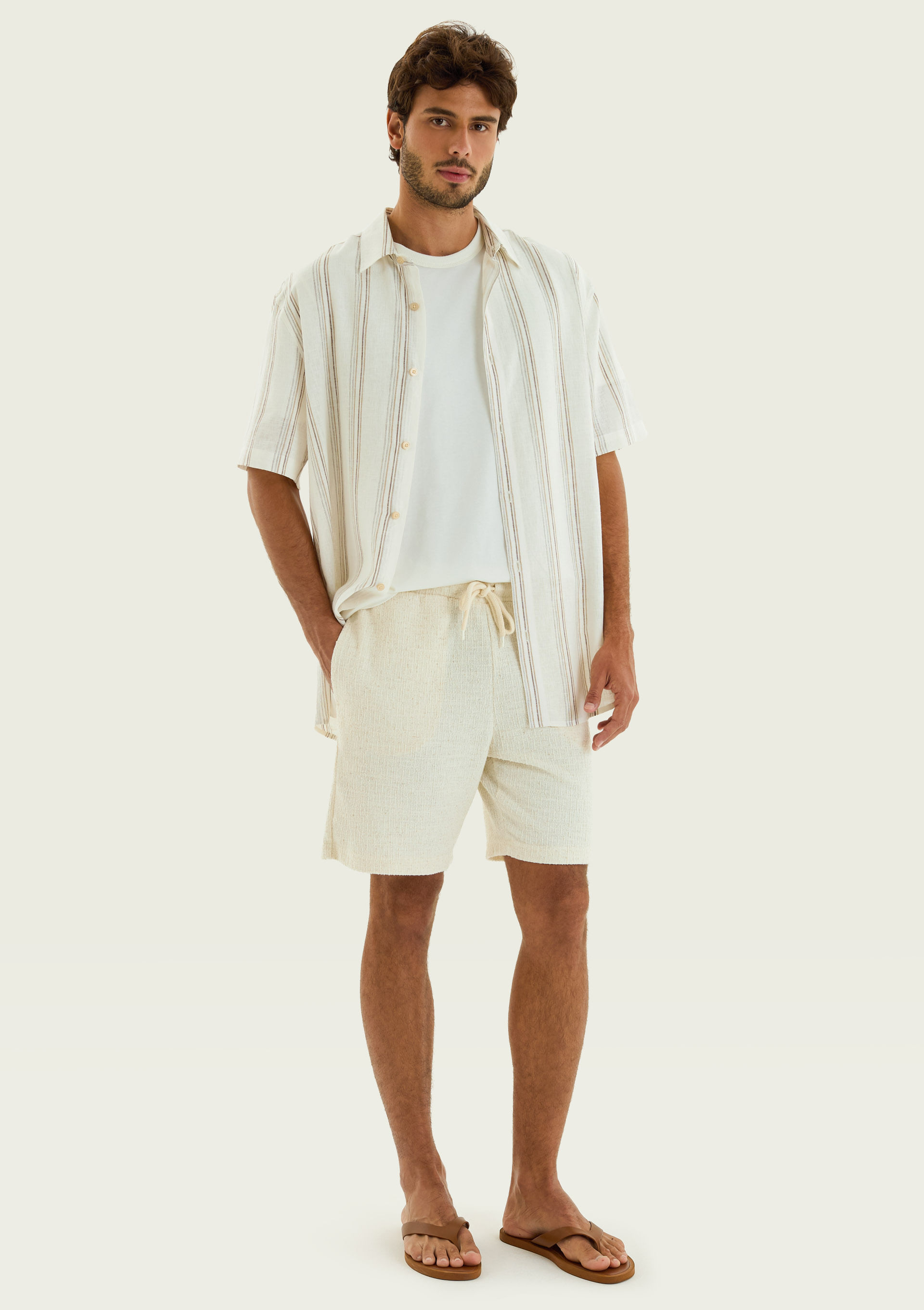 Bermuda Masculina Reta em Moletinho - Natural — Hering