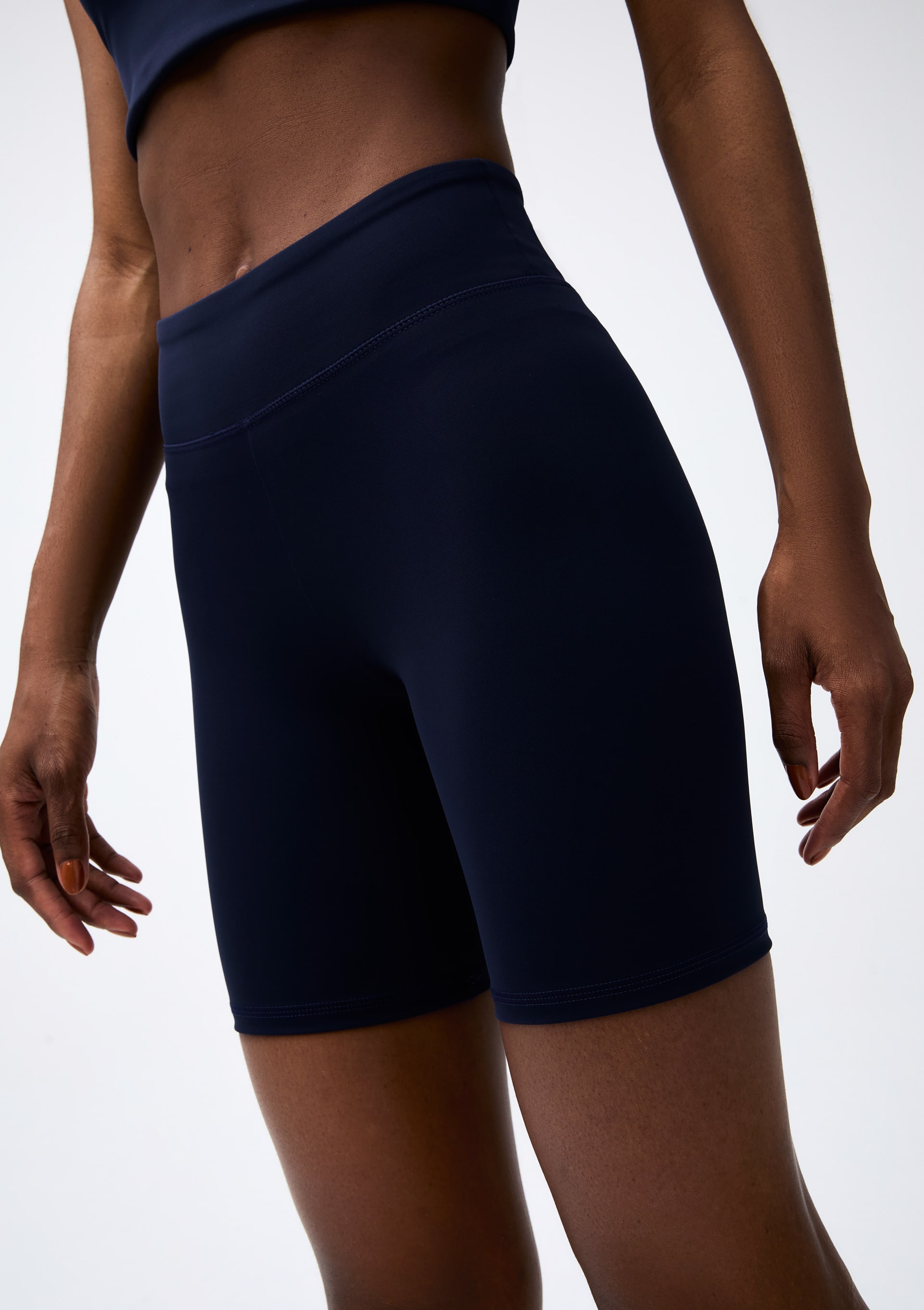 Bermuda Esportiva Feminina Biker com Fio Lycra® - Azul — Hering