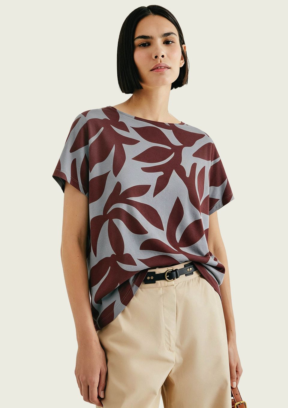 Blusa Feminina Manga Curta Estampada - Vinho