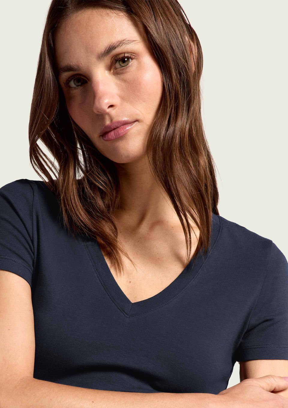 Blusa Básica Feminina Slim Decote V - Azul