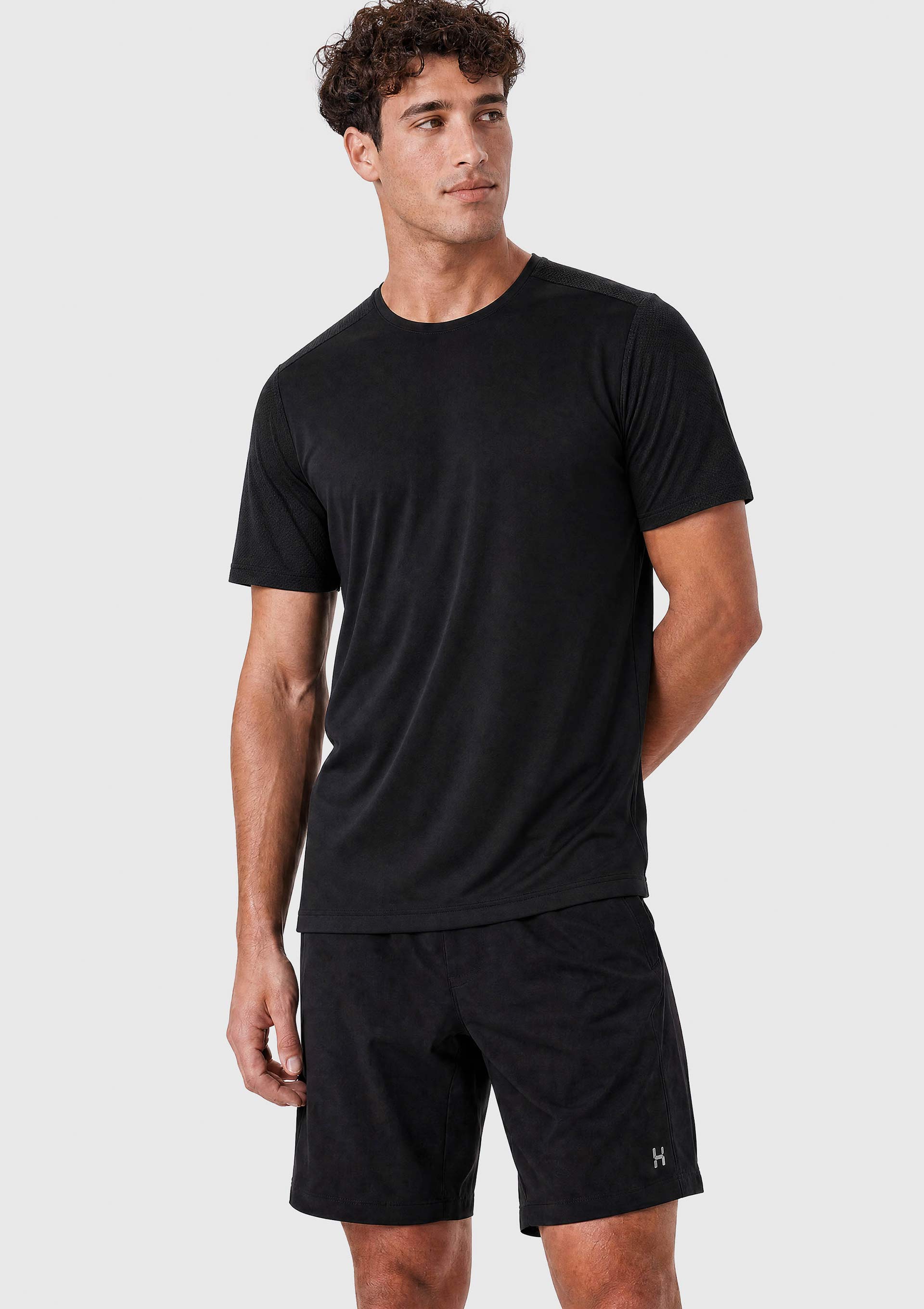 Camiseta Esportiva Masculina Texturizada - Preto — Hering