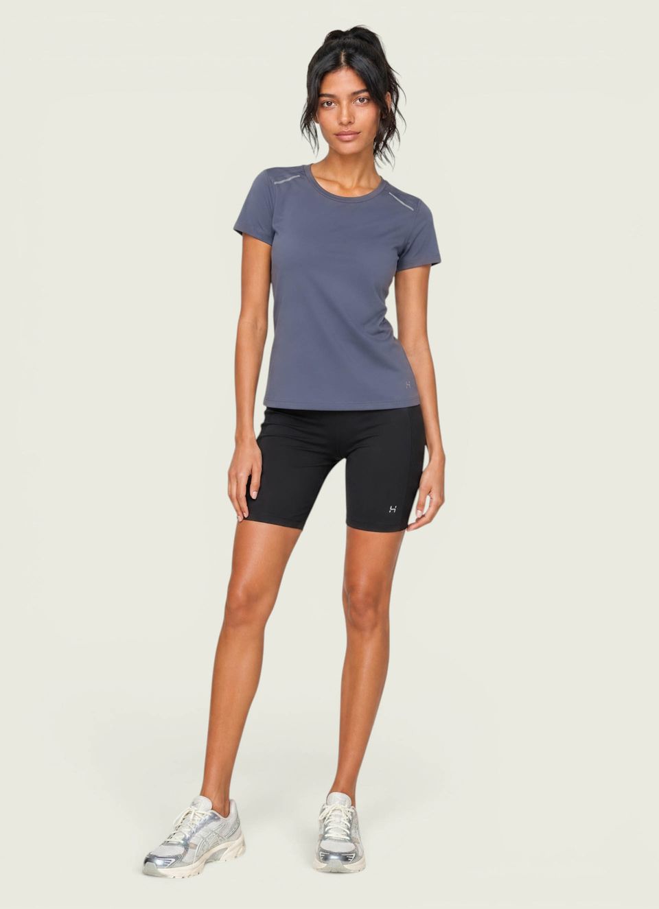 Camiseta Esportiva Feminina Recorte Costas - Azul
