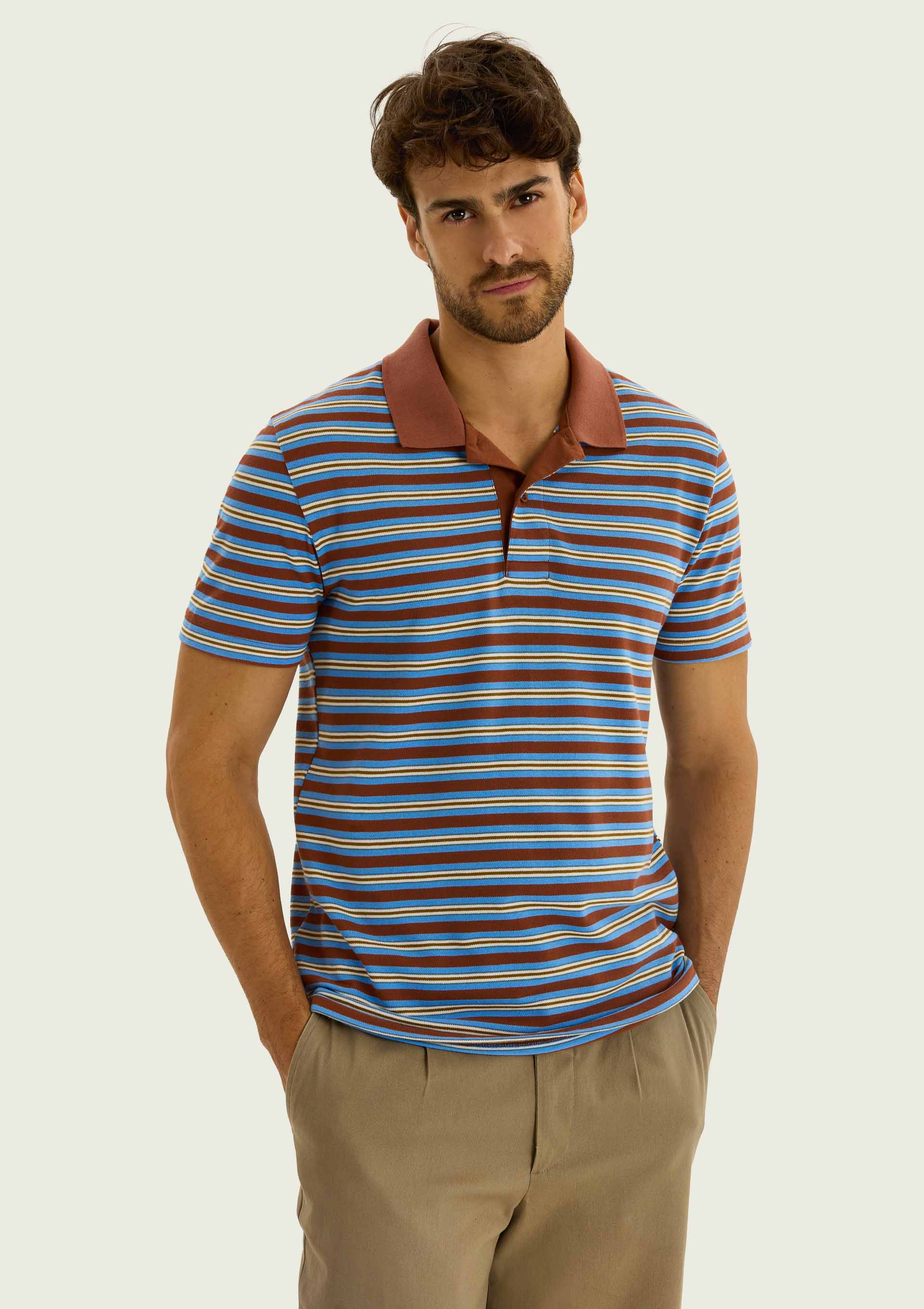 Camisa Polo Masculina em Piquet Fio Tinto - Marrom — Hering