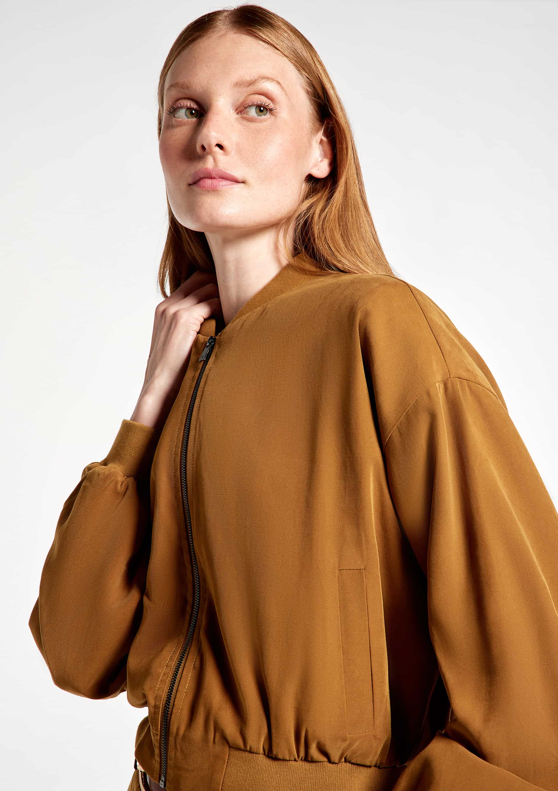 Jaqueta Feminina Bomber Peach Touch - Marrom — Hering