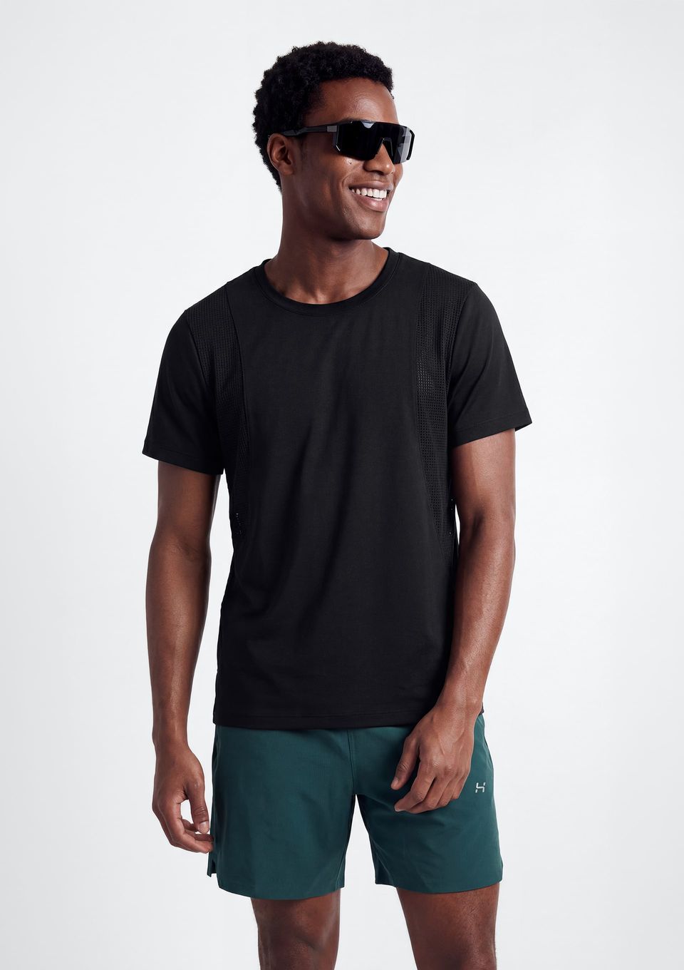 Bermuda Esportiva Masculina com Biker Interna - Verde