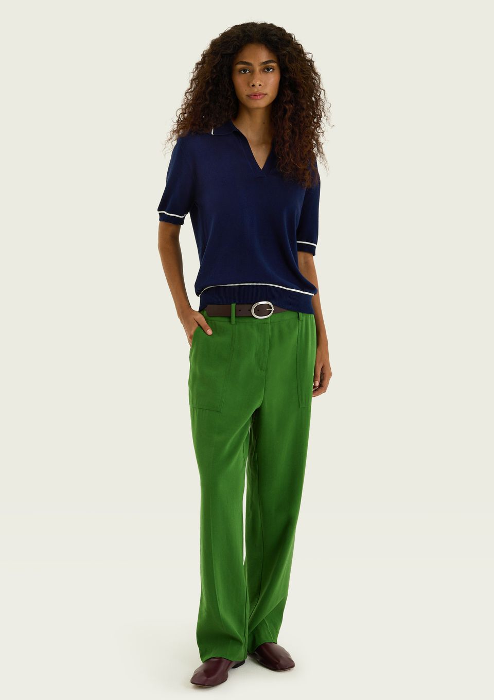 Calça Feminina Reta em Peach Touch - Verde
