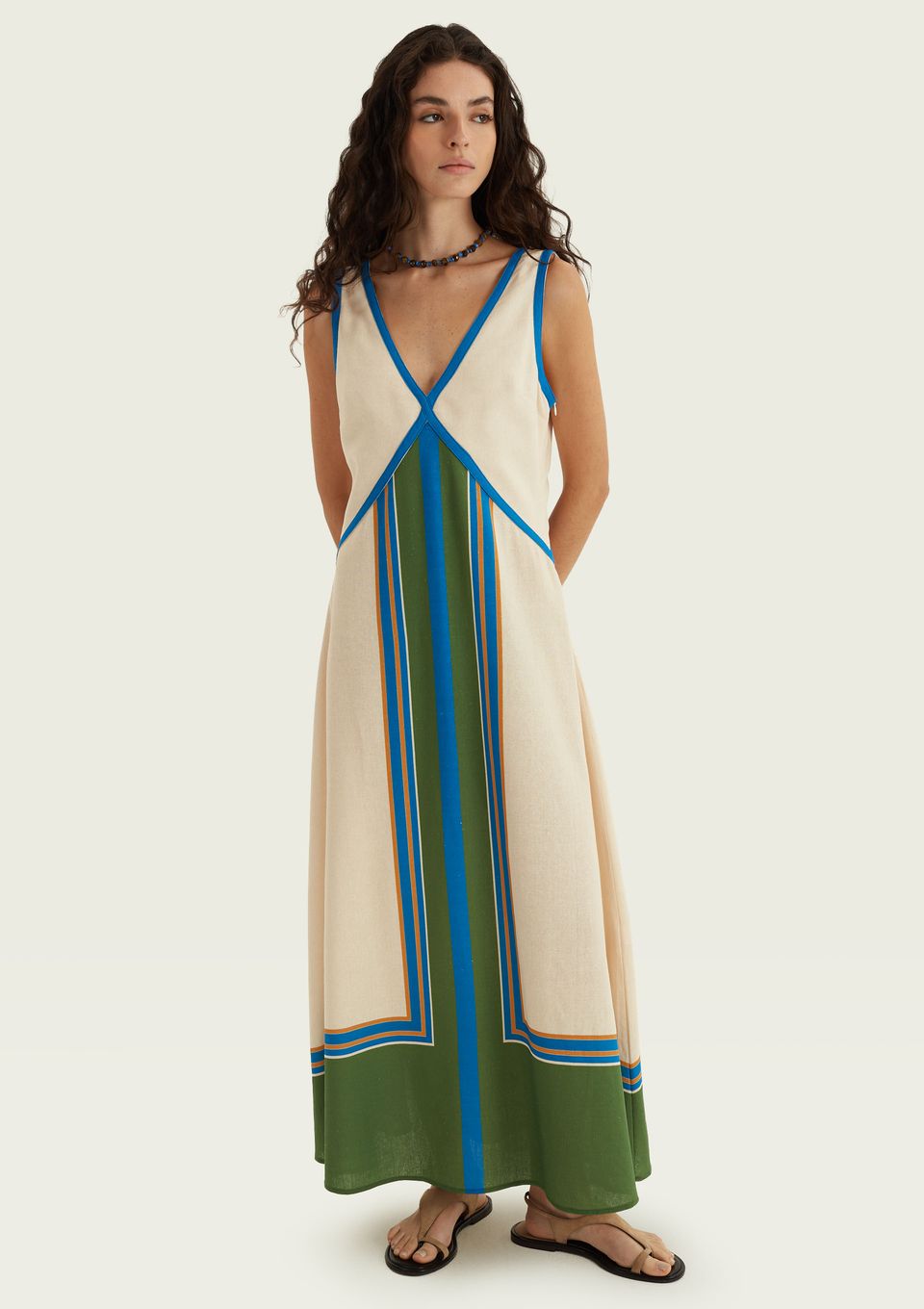 Vestido Midi Estampado Decote V - Verde