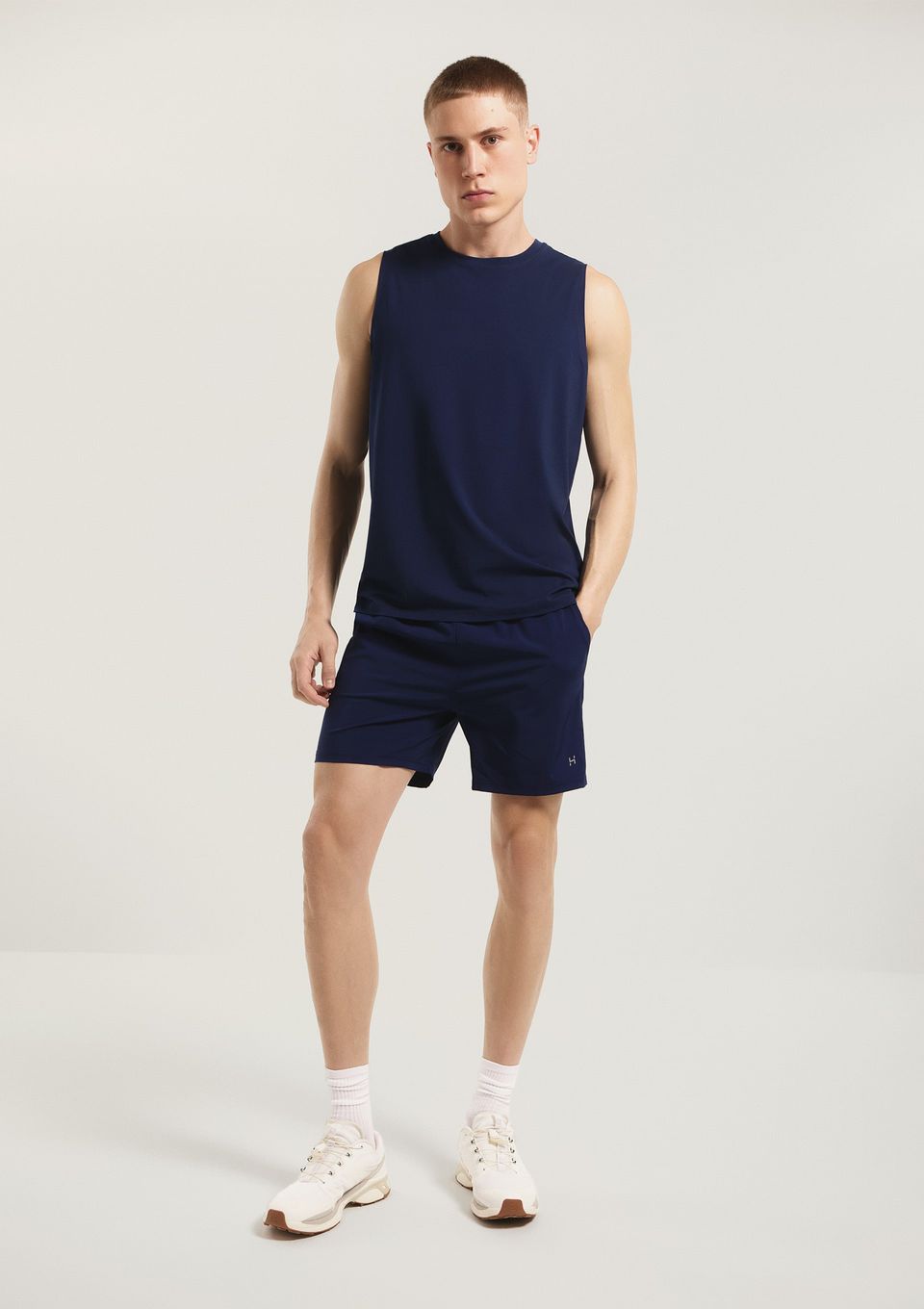 Bermuda Esportiva Básica Masculina Easy Care - Azul