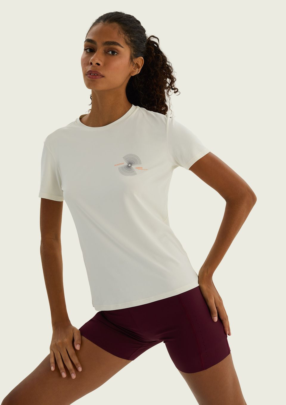 Camiseta Esportiva Feminina com Estampa - Off White