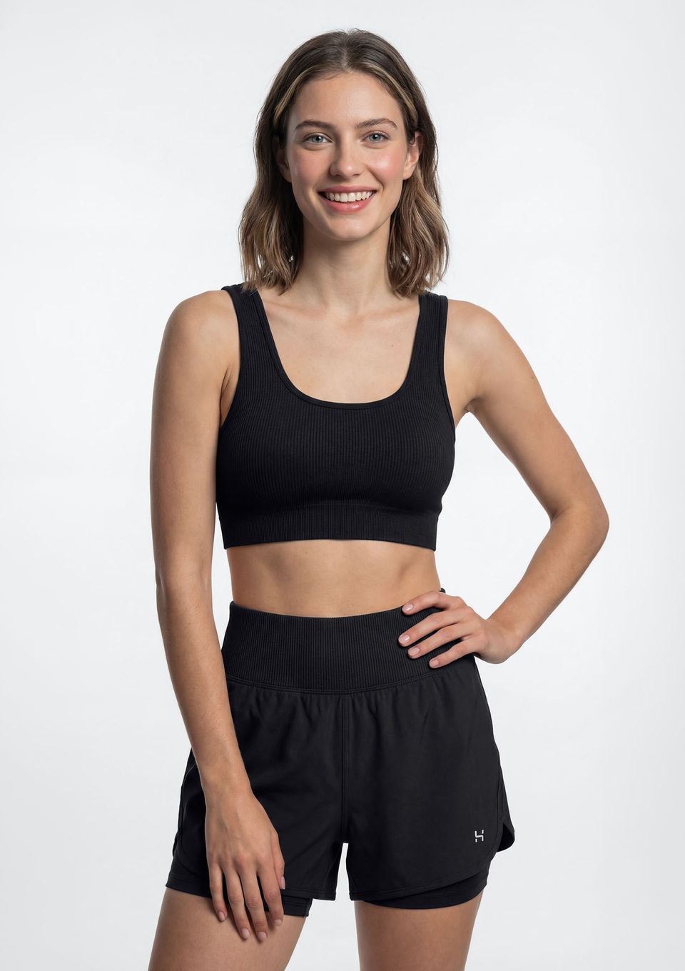 Shorts Esportivo Feminino Curto Runner - Preto