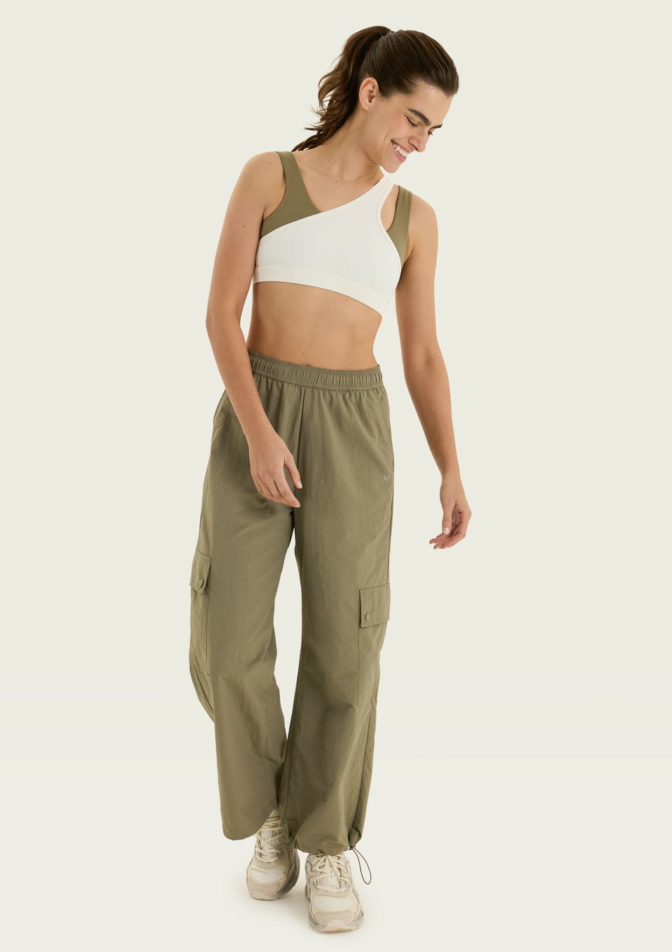 Calça Esportiva Feminina Jogger em Poliamida - Verde