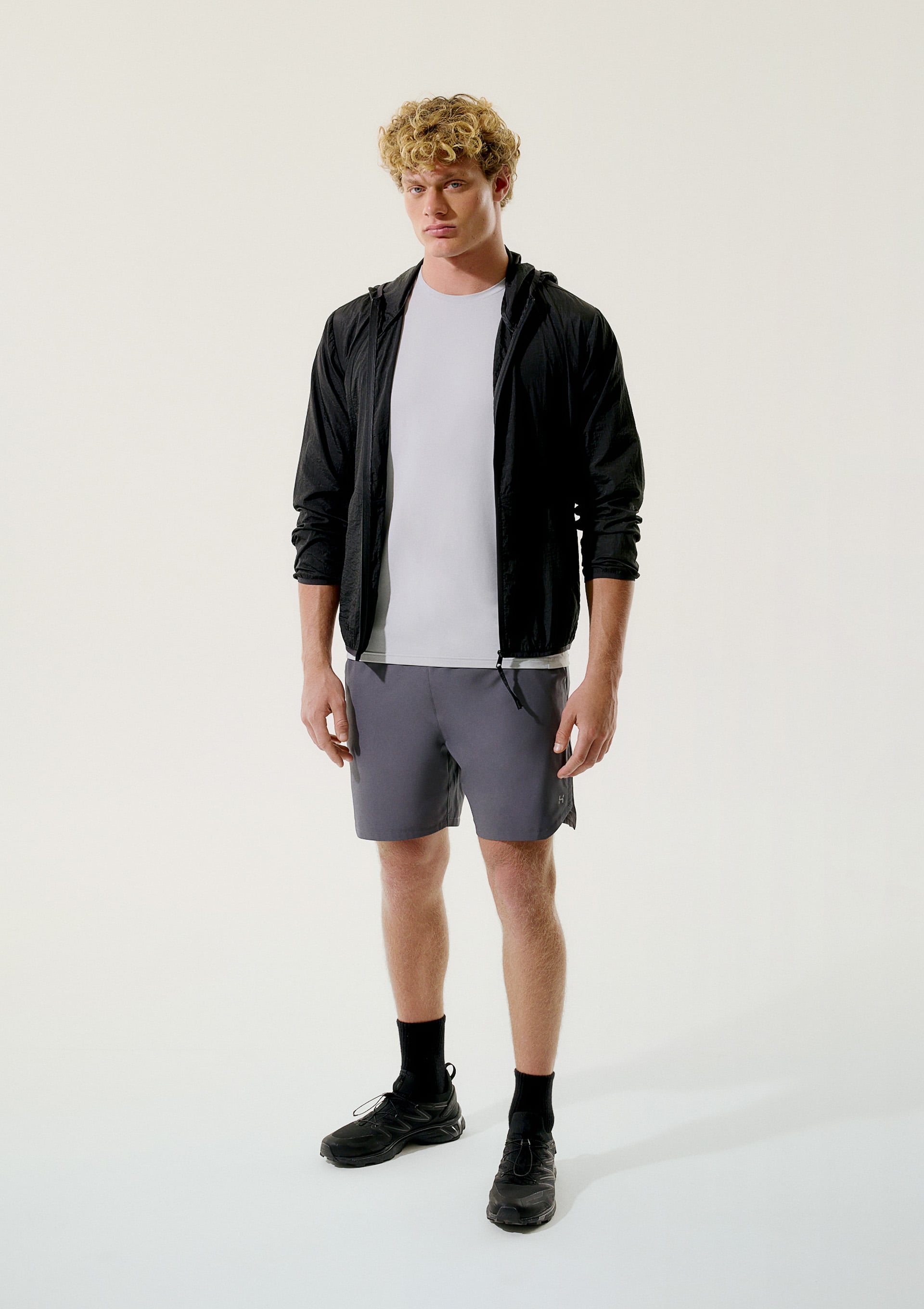 Bermuda Esportiva Masculina com Cordão - Cinza — Hering
