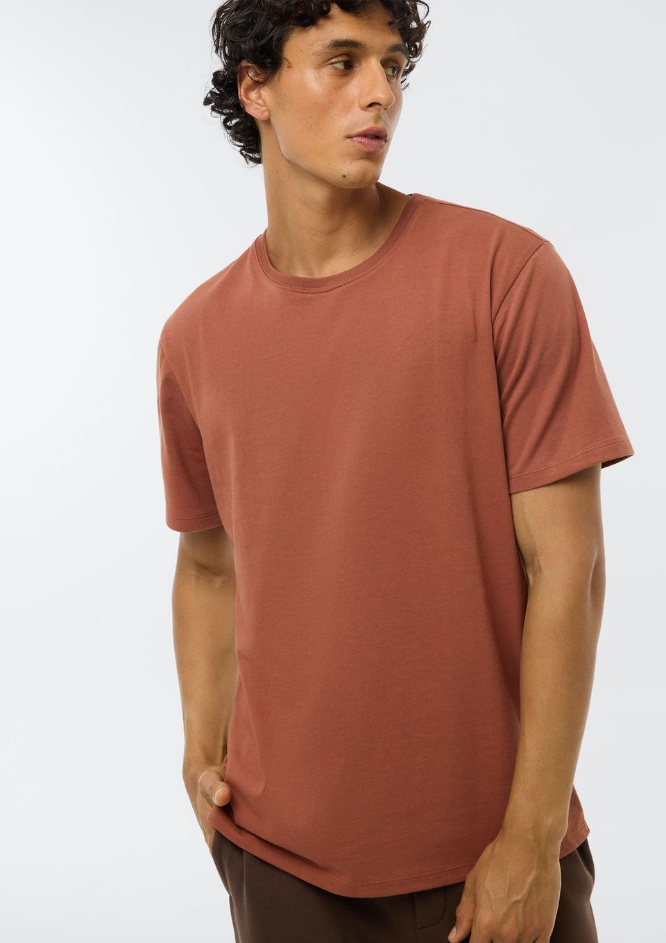 Camiseta Básica Masculina Comfort Super Cotton - Marrom