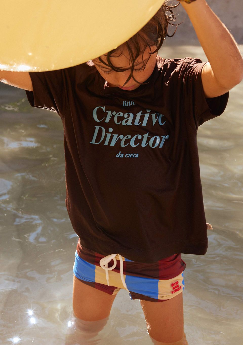 Camiseta Infantil Unissex Super Cotton com Estampa Hering Kids + Renata Vanzetto - Marrom