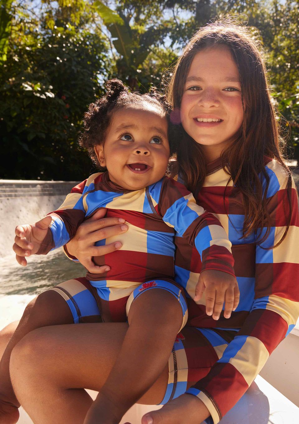 Macaquinho Infantil Unissex em Lycra com Estampa Hering Kids + Renata Vanzetto - Marrom
